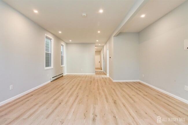 Building Photo - 3436-36 Millington Ave