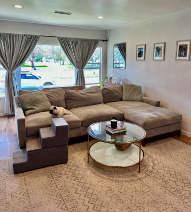 Foto del edificio - 6139 E Carson St