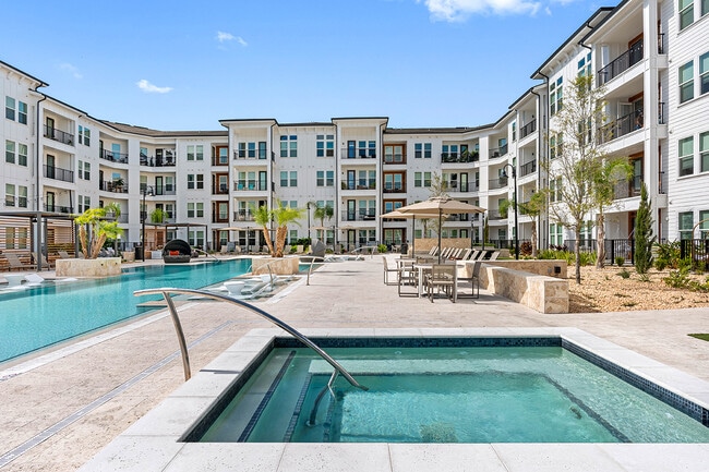 Building Photo - Cortland Riverview
