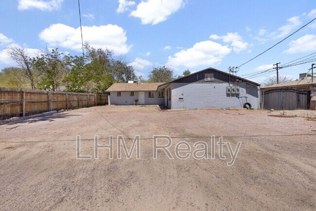 Foto del edificio - 6022 S 3rd St