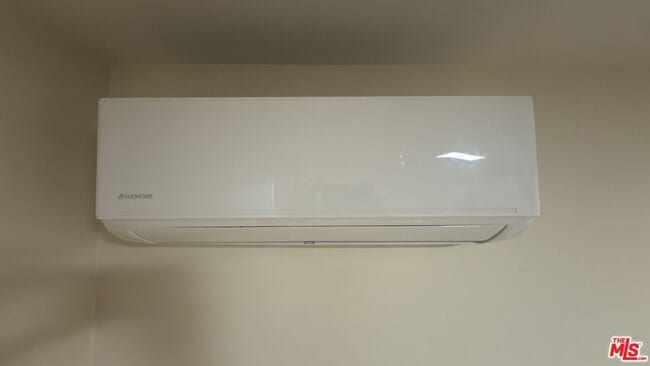 Building Photo - 385 Redondo Ave