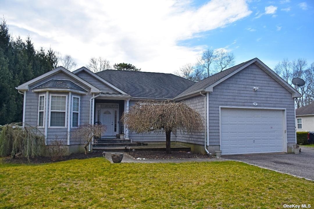 5 Old Country Rd, East Quogue, NY 11942 House Rental in East Quogue