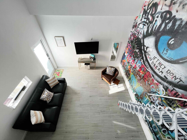 Foto del edificio - 6570 SW 56th St