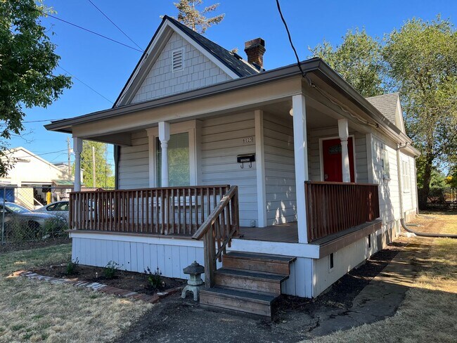 Foto del edificio - 2Bd/1Ba home in Montavilla neighborhood Po...