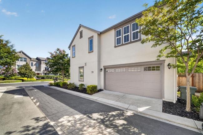 Building Photo - 4266 Sunset View Dr