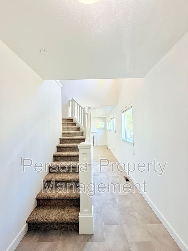 Foto del edificio - 3368 NW 47th Dr