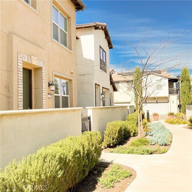 Building Photo - 14575 Sienna Pl