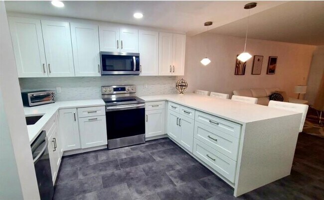 Foto del edificio - 629 SE 19th Ave