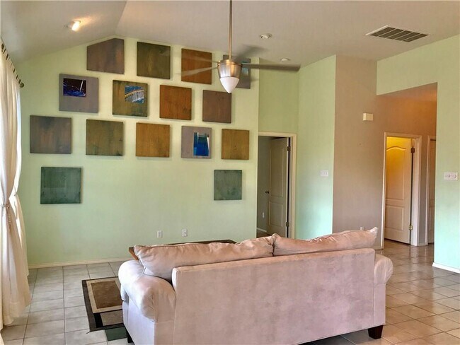 Building Photo - 12348 Zeller Ln