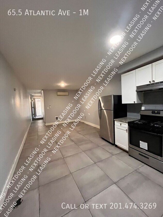 Foto principal - 65.5 Atlantic St