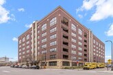 Foto principal - 111 N 4th Ave