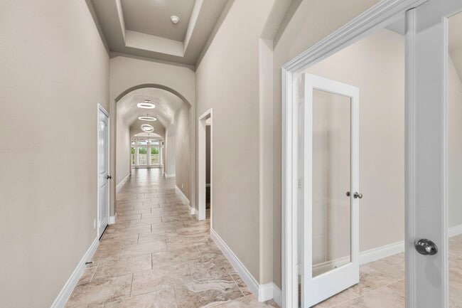 Building Photo - 5615 Alexan Crest Dr