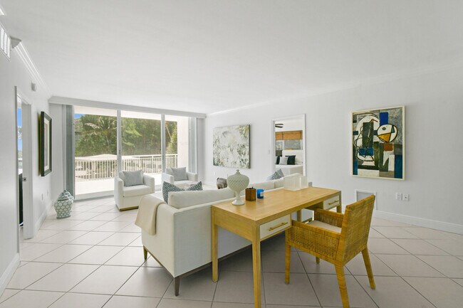 Building Photo - 2780 S Ocean Blvd