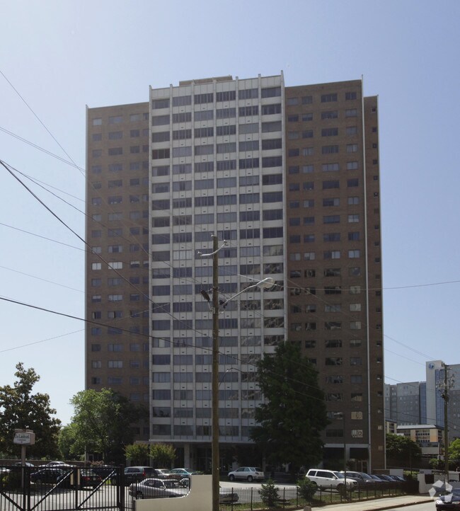 Landmark Condominiums Rentals Atlanta, GA