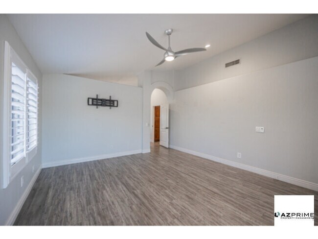 Foto del edificio - Stylish 3/2 Tempe House with Poolside Bliss!