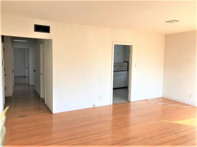 Building Photo - 280 Euclid Ave
