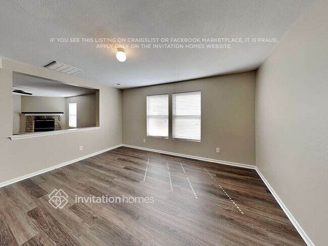 Building Photo - 6020 Waterloo Drive