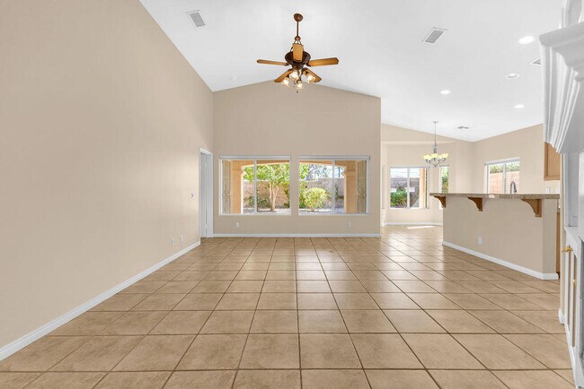 Building Photo - 79851 Carmel Valley Ave