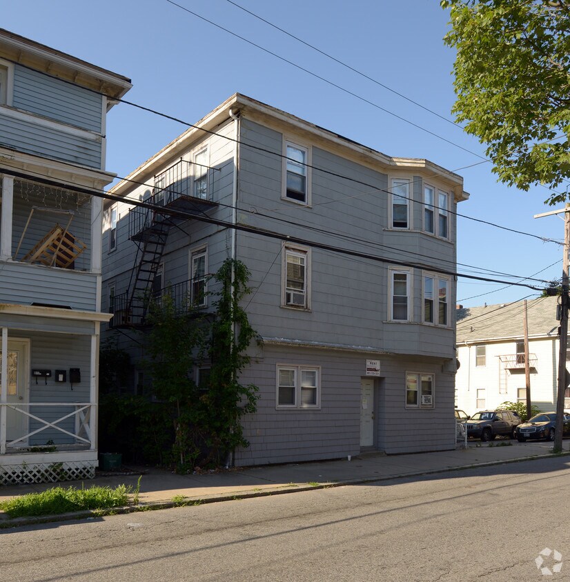Foto del edificio - 63-65 Ledge St