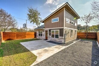 Building Photo - 705 Blackson Ave