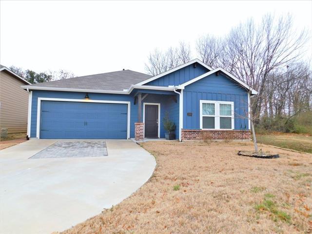 Foto del edificio - 2100 Paxton Way