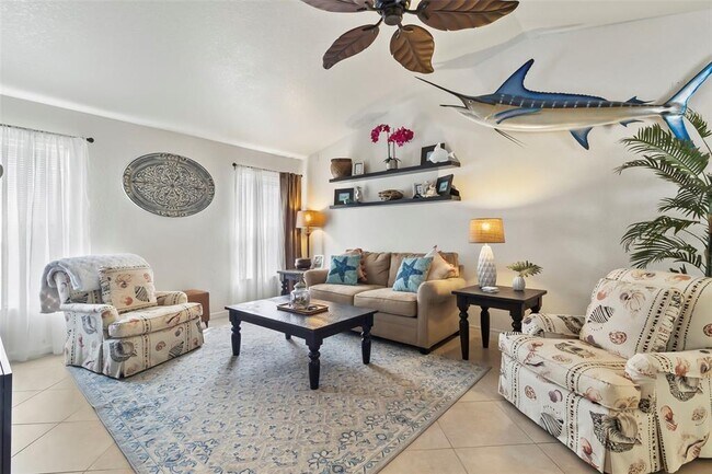 Building Photo - 1728 Kadashow Ave