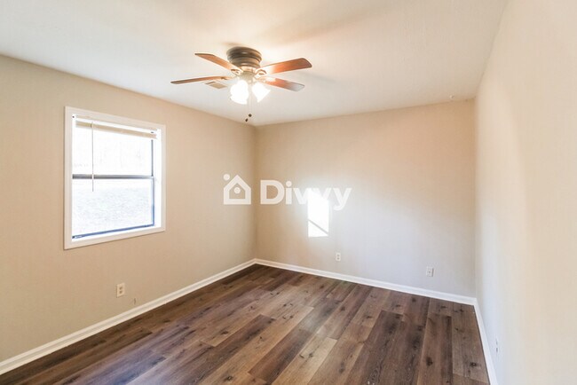 Foto del edificio - 2660 Winding Lake Trail Northeast