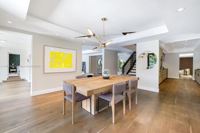 Foto del edificio - 1611 W 24th St