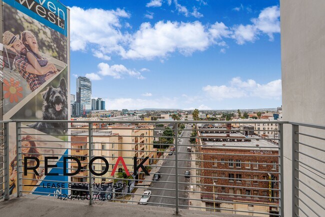 Foto del edificio - 1331 W 7th St
