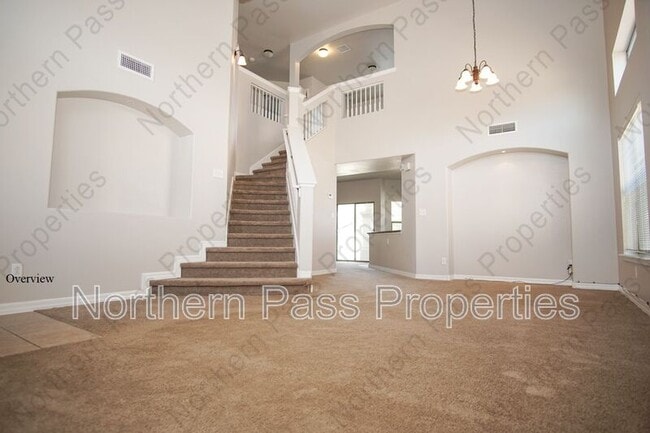 Building Photo - 14373 Coyote Trail Dr