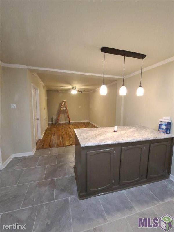 Building Photo - 4 br, 2 bath House - 429 E Caldwell St