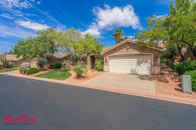 Building Photo - Partially Furnished 3 Bedroom Home with Co...