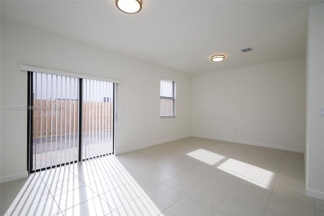 Photo - 23057 SW 129th Pl House