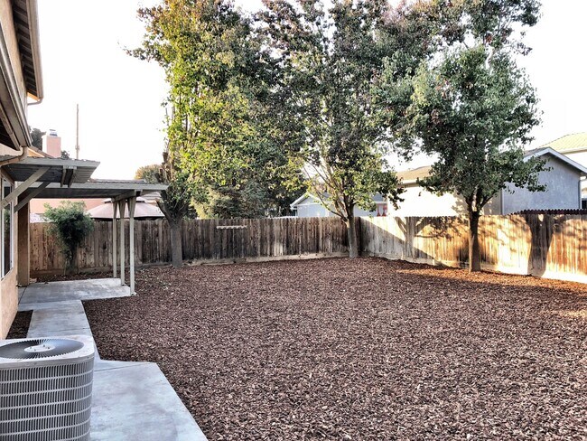 Building Photo - 1148 Mondavi Ct