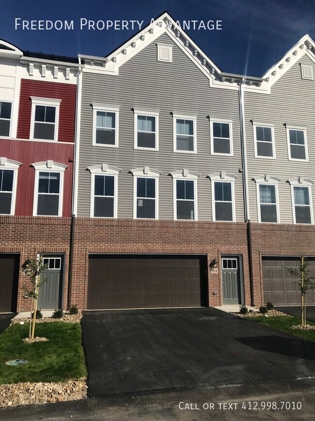 Building Photo - 104 Loubell Dr - Canonsburg