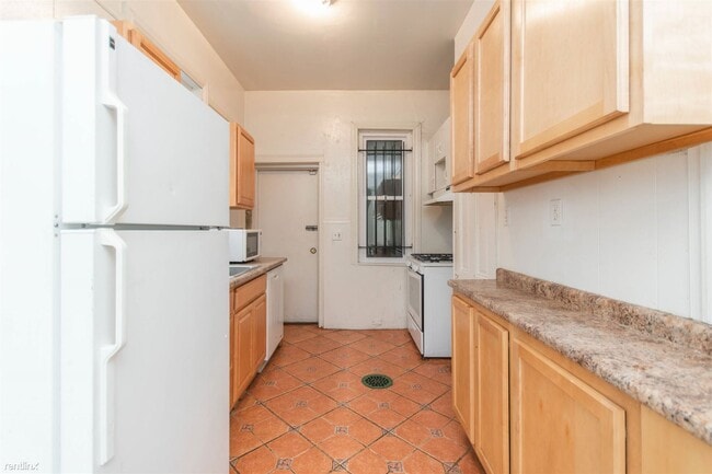 Building Photo - 3 br, 1 bath House - 1713 EDGLEY ST Unit 1