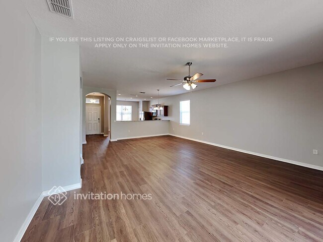 Foto del edificio - 5240 Krenson Woods Way