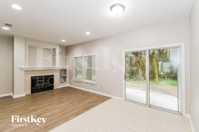 Foto del edificio - 2504 Victoria Point Dr