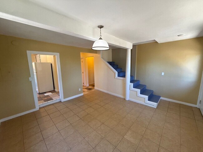 Foto del edificio - 291 Clay St W