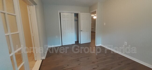 Building Photo - 1053 Spring Garden St