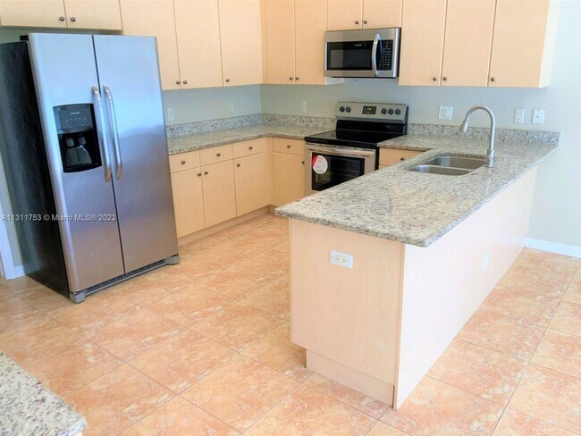 Foto del edificio - 8444 S Lake Forest Dr