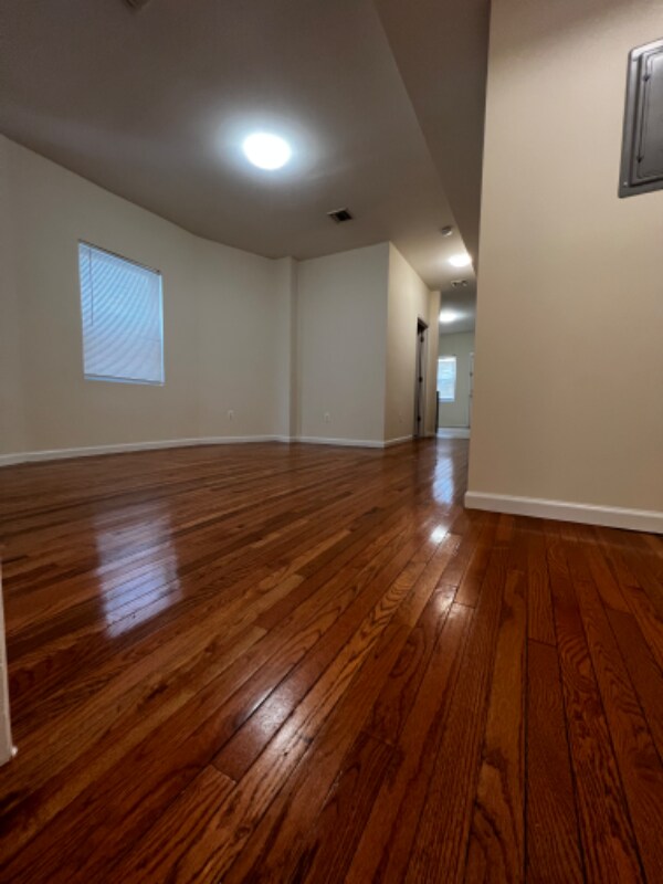 Foto del edificio - 159 Montgomery St