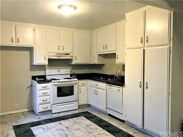 Foto principal - 2521 Sunflower Ave