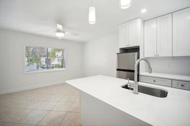 Photo - Innovo Hyde Park Apartments