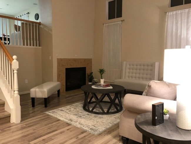 Foto del edificio - Charming 3BR House in Fairfield