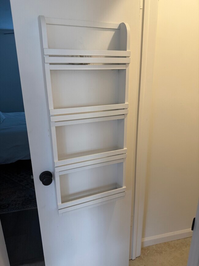 Foto del edificio - 7624 S Erie Ave