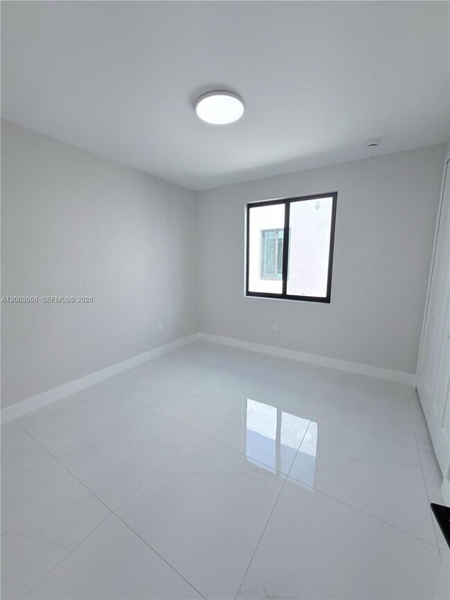 Foto del edificio - 12368 SW 219th St