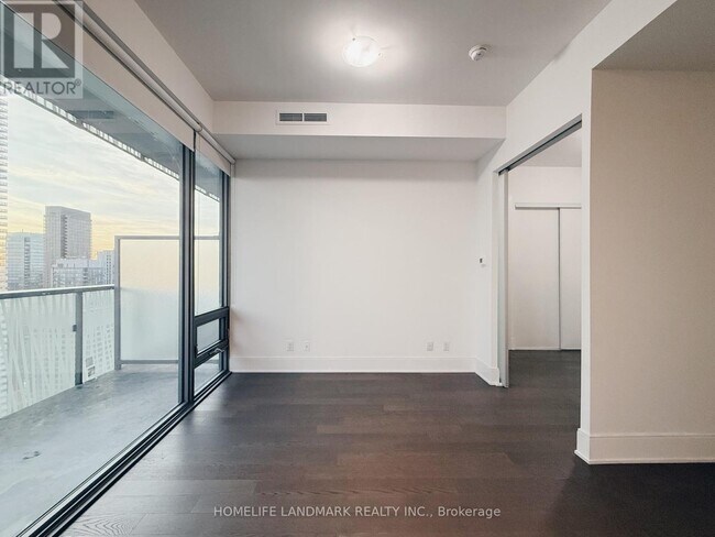 Building Photo - 50 Charles St E