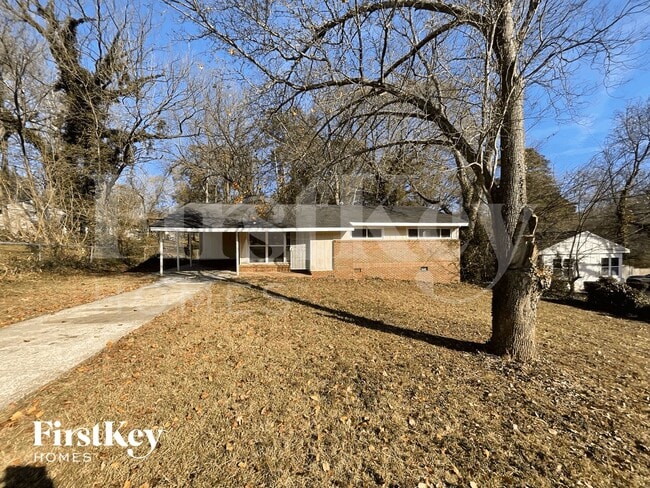 Building Photo - 2596 Yale Terrace