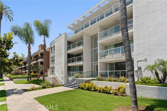 Foto del edificio - 131 N Gale Dr